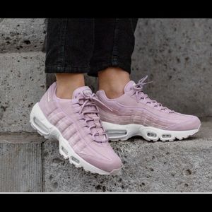 Nike Wmns Air Max 95 PRM